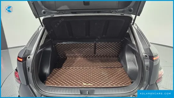HYUNDAI KONA PREMIUM