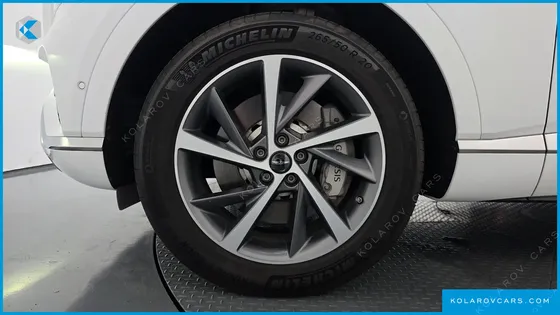GENESIS GV80 2.5T GASOLINE 2WD