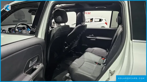 MERCEDES GLB-CLASS GLB200 D