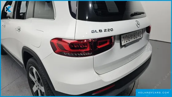MERCEDES GLB-CLASS GLB220