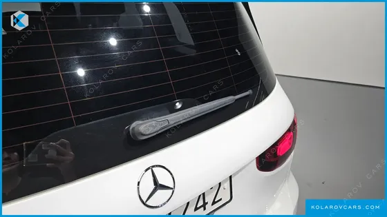 MERCEDES GLB-CLASS GLB220