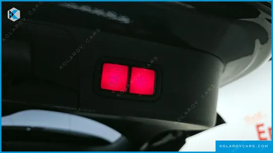 MERCEDES GLB-CLASS GLB220