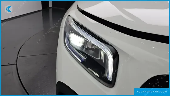 MERCEDES GLB-CLASS GLB250 4MATIC