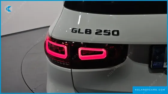 MERCEDES GLB-CLASS GLB250 4MATIC