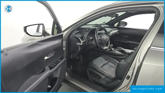 LEXUS UX 2.0 2WD