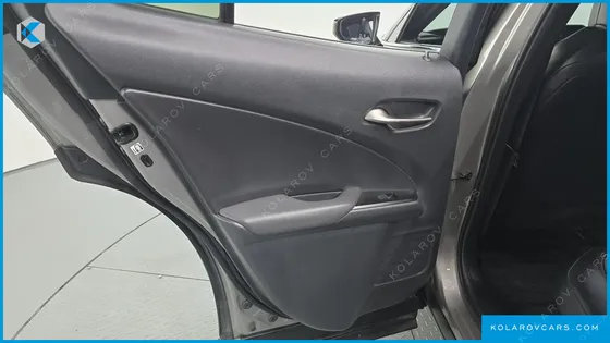 LEXUS UX 2.0 2WD