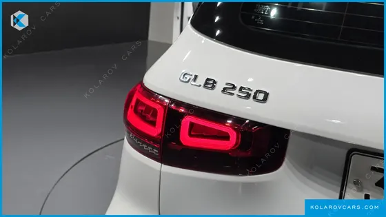MERCEDES GLB-CLASS GLB250 4MATIC