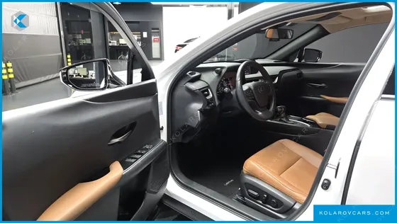LEXUS UX 2.0 2WD