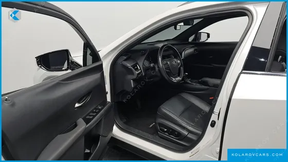 LEXUS UX 2.0 2WD