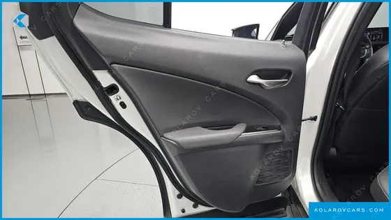 LEXUS UX 2.0 2WD