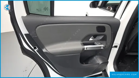 MERCEDES EQB EQB300 4MATIC ELECTRIC ART