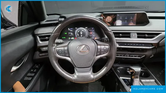 LEXUS UX 2.0 2WD
