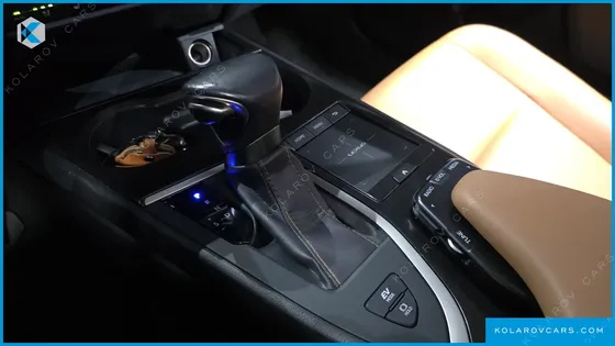 LEXUS UX 2.0 2WD