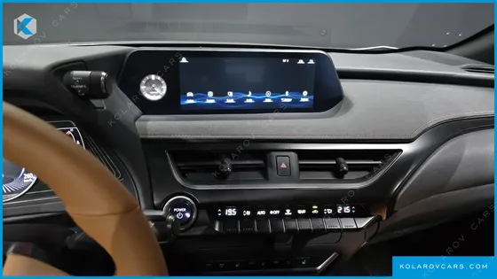LEXUS UX 2.0 2WD