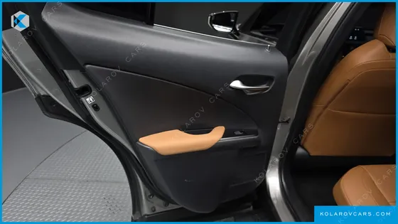 LEXUS UX 2.0 2WD