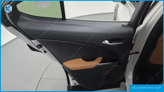LEXUS UX 2.0 2WD