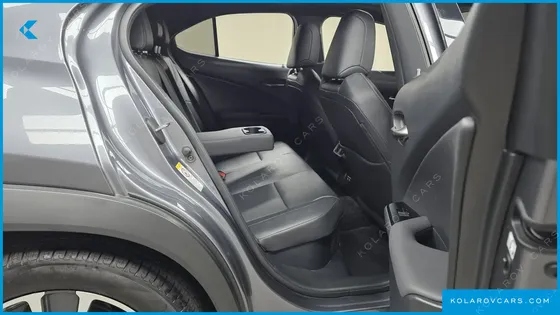 LEXUS UX 2.0 AWD