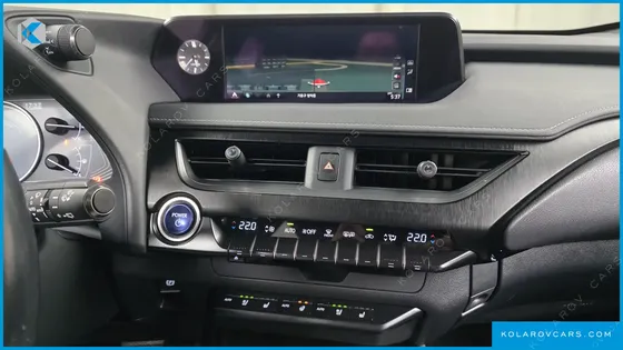 LEXUS UX 2.0 AWD