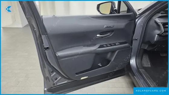 LEXUS UX 2.0 AWD