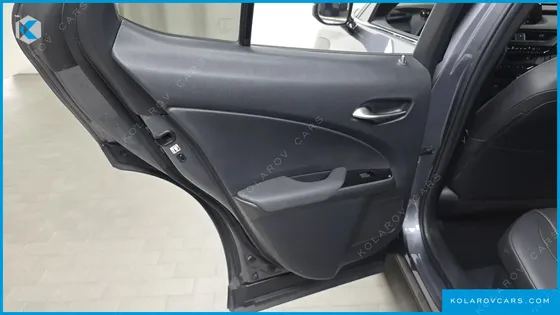 LEXUS UX 2.0 AWD