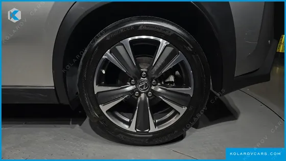 LEXUS UX 2.0 AWD