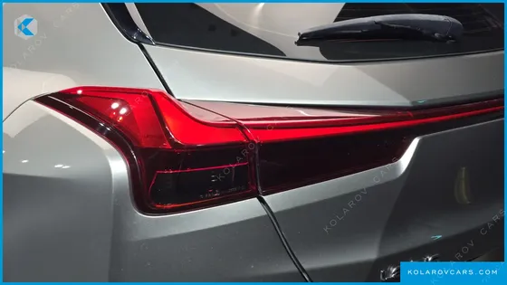 LEXUS UX 2.0 AWD