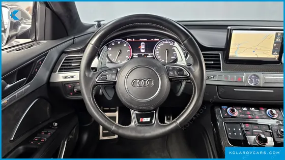AUDI S8 4.0 TFSI QUATTRO
