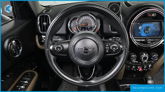 MINI COUNTRYMAN STANDARD