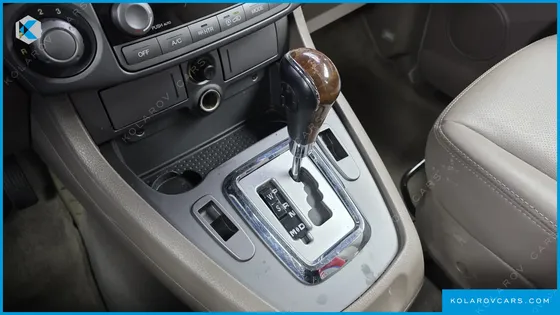 KGM - SSANGYONG KORANDO 4WD CHATEAU 11-SEATER