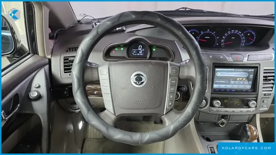 KGM - SSANGYONG KORANDO 4WD CHATEAU 11-SEATER