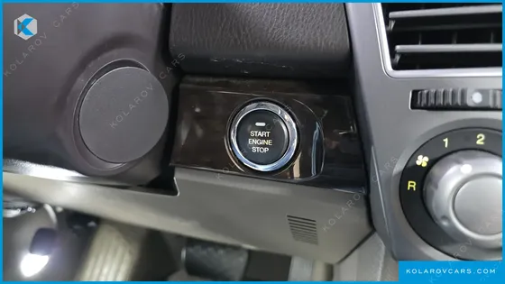 KGM - SSANGYONG KORANDO 4WD CHATEAU 11-SEATER