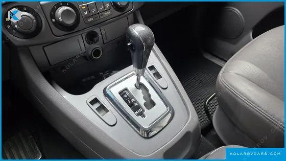 KGM - SSANGYONG KORANDO 4WD 9-SEATER ADVENTURE 60TH EDITION