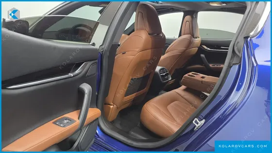 MASERATI GHIBLI 3.0S Q4 GRANSPORT