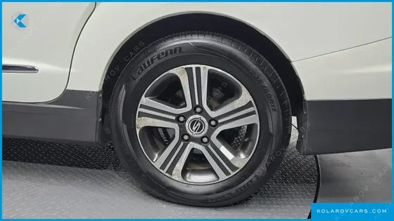 KGM - SSANGYONG KORANDO 4WD RT 9-SEATER