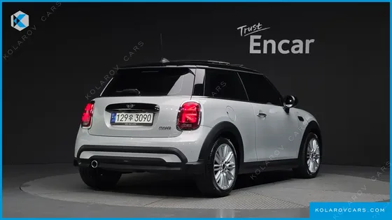 MINI COOPER CLASSIC PLUS LAUNCH PACK