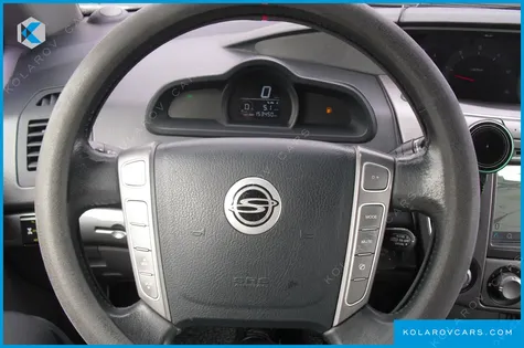 KGM - SSANGYONG KORANDO 4WD LT 11-SEATER
