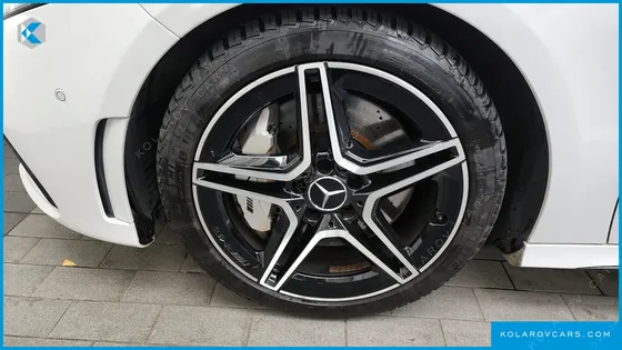 MERCEDES A-CLASS AMG A35 4MATIC SEDAN