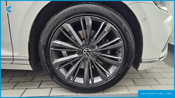 VOLKSWAGEN PASSAT 2.0 TDI 4MOTION PRESTIGE