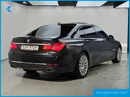 BMW 7 SERIES 740LI