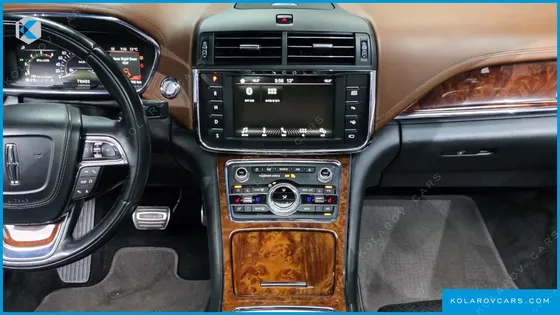 LINCOLN CONTINENTAL 3.0 PRESIDENTIAL AWD