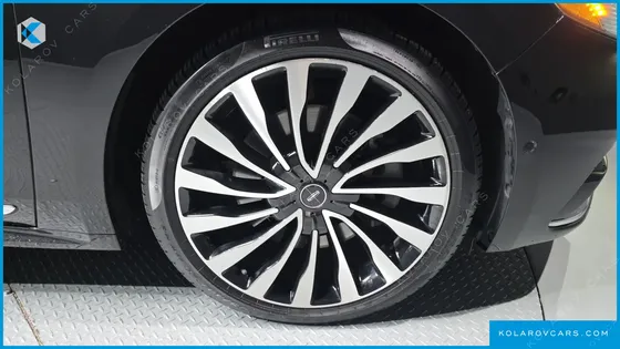 LINCOLN CONTINENTAL 3.0 PRESIDENTIAL AWD