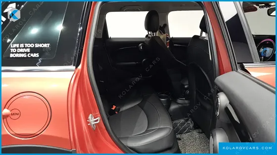 MINI COOPER 5DOOR ROSEWOOD EDITION