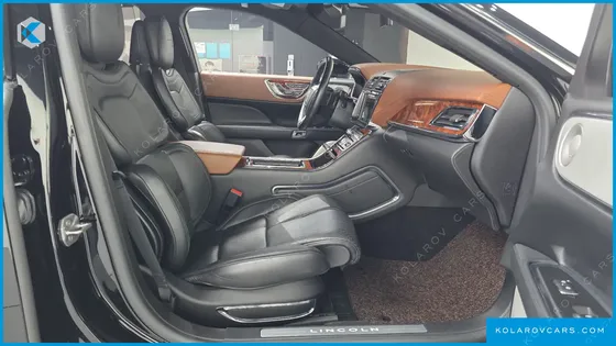 LINCOLN CONTINENTAL 3.0 PRESIDENTIAL AWD