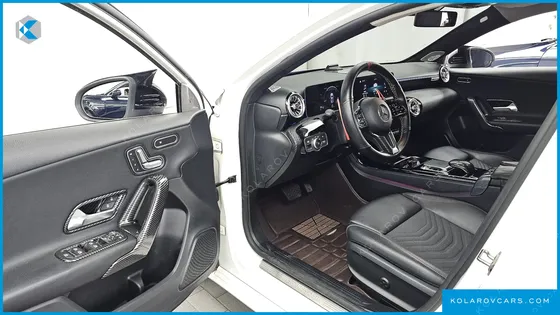MERCEDES A-CLASS A220 HATCHBACK