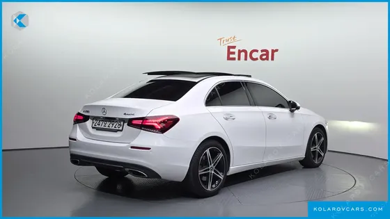 MERCEDES A-CLASS A250 4MATIC SEDAN