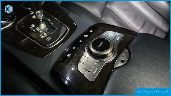 KGM - SSANGYONG CHAIRMAN CW700 4TRONIC