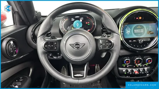 MINI CLUBMAN JCW