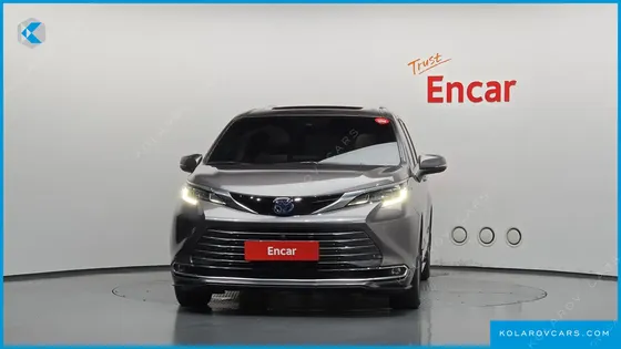 TOYOTA SIENNA 2.5 HYBRID AWD