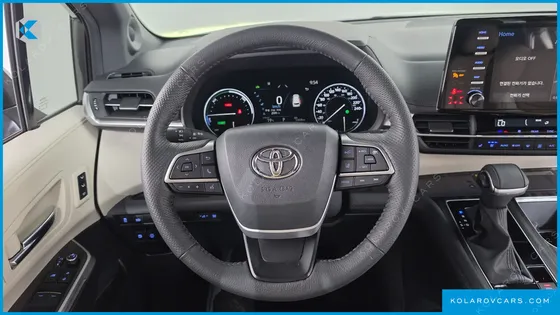 TOYOTA SIENNA 2.5 HYBRID AWD