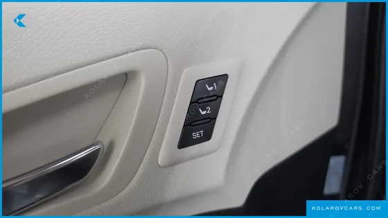 TOYOTA SIENNA 2.5 HYBRID AWD